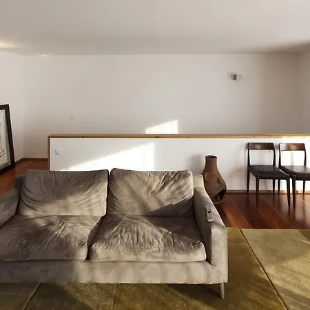 Εξοχικό σπίτι Seven Books House