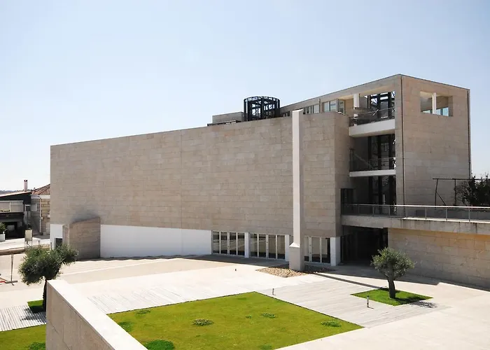 Seven Books House Carrazeda de Ansiães