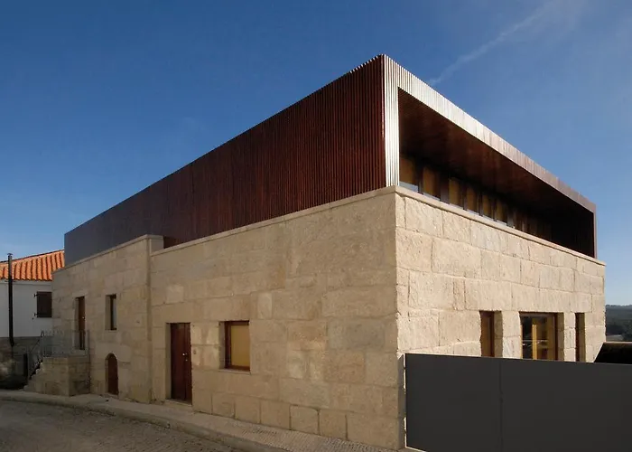 Landhaus Seven Books House *