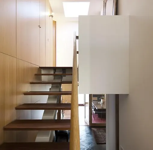 Landhaus Seven Books House *