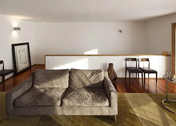 Landhaus Seven Books House